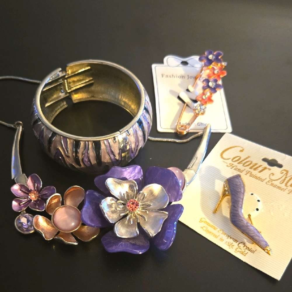 Purple and Silver Gold Tone Floral Jewelry Set Necklace Bangle Brooch Pin Enamel